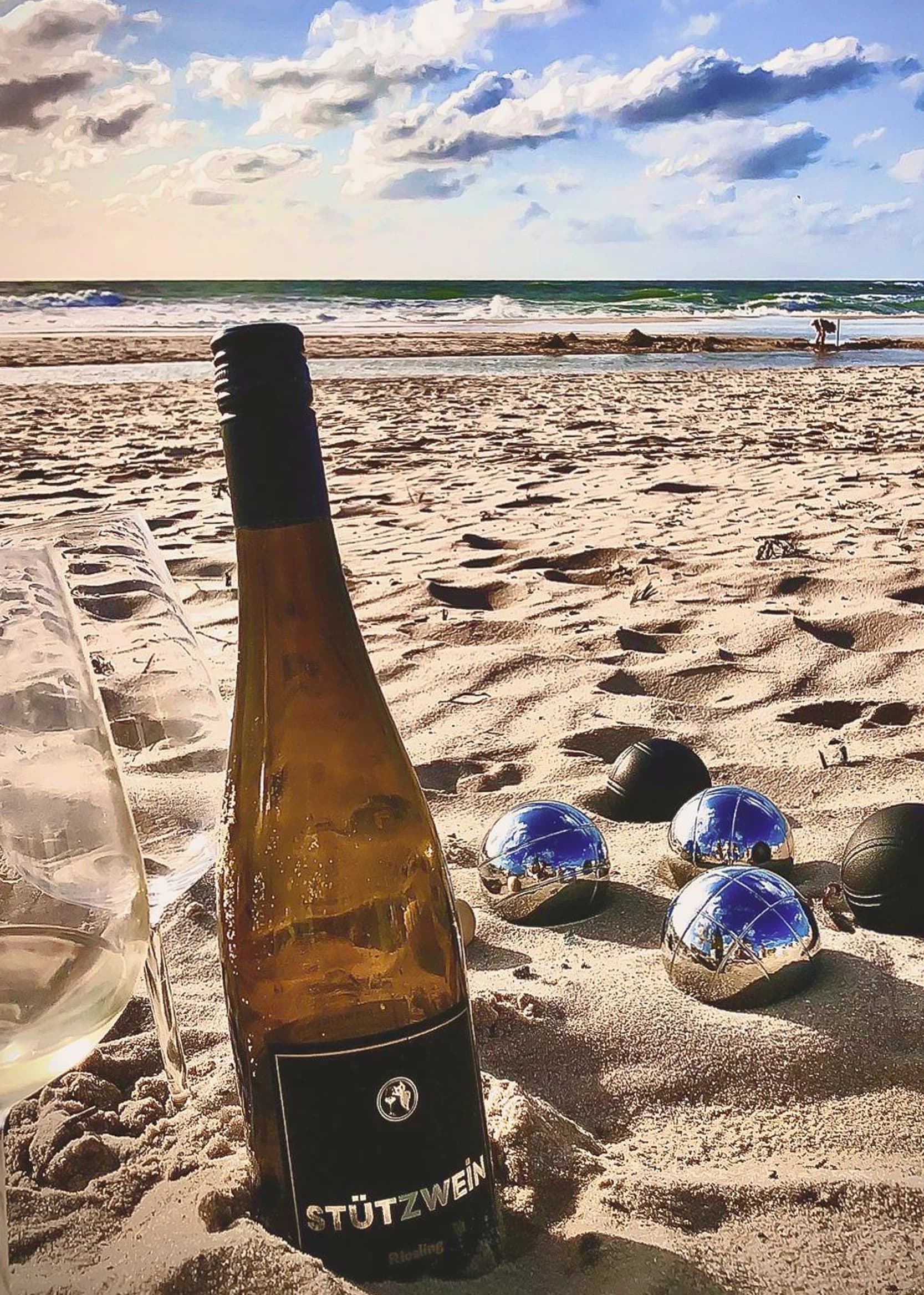 Stützwein Flasche am Strand